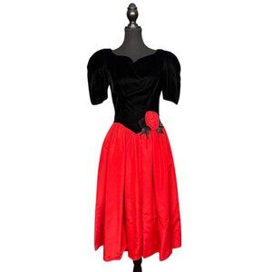 Vintage Gunne Sax by Jessica McClintock Red and Black Velvet Taffeta Puff Sleeve